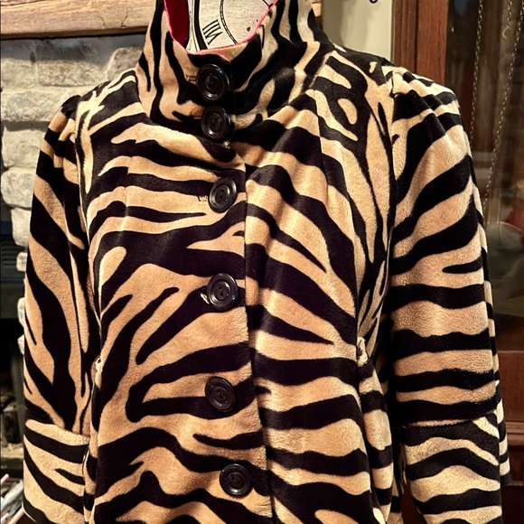 WOW Vintage Tiger Print Jacket w Red Lining sz LG - Picture 2 of 7